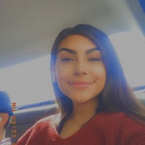 Meet your Posher, Chlöe